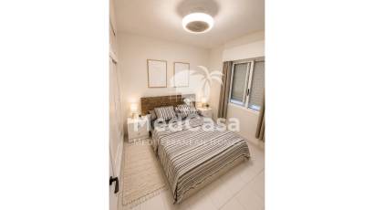 Wiederverkauf - Apartment -
Torrevieja - Playa Los Naufragos