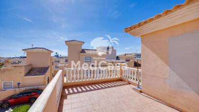 Segunda mano - Adosado -
Orihuela Costa - Los Altos