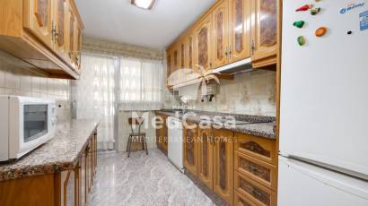 Resale - Apartment -
Guardamar del Segura - CENTRO