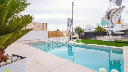 Neubau - Villa -
Orihuela Costa