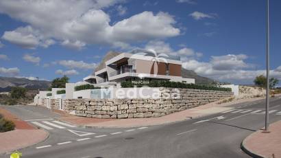 Obra nueva - Villa -
Finestrat