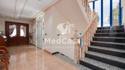 Resale - Villa -
Orihuela Costa - Hurchillo