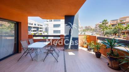 Resale - Apartment -
Orihuela Costa - Villamartín