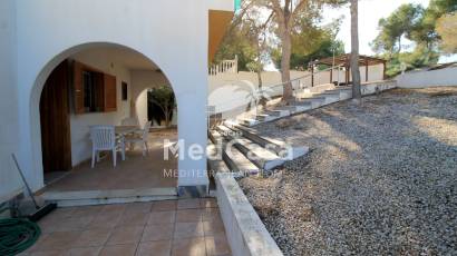 Resale - Villa -
Mil Palmeras