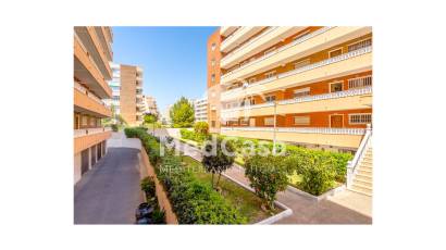 Wiederverkauf - Apartment -
Torrevieja - Punta prima