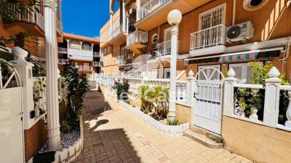 Resale - Townhouse -
Torrevieja - Torrelamata - La Mata