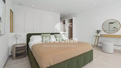 Neubau - Villa -
Benidorm