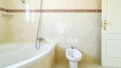 Resale - Townhouse -
Ciudad Quesada - Doña Pepa