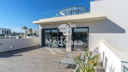 Segunda mano - Villa -
Orihuela Costa - Campoamor