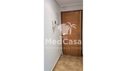 Resale - Ground floor apartment -
Formentera del Segura