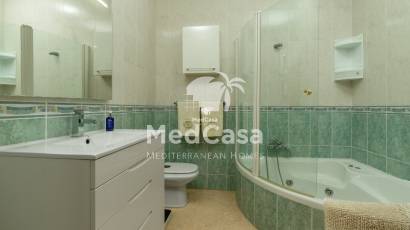 Resale - Villa -
Torrevieja - Los Balcones