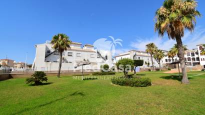 Segunda mano - Apartamento -
Orihuela Costa - Punta Prima