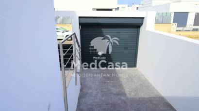 Obra nueva - Semi pareado -
Dolores