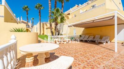 Resale - Townhouse -
Orihuela Costa - Las Filipinas