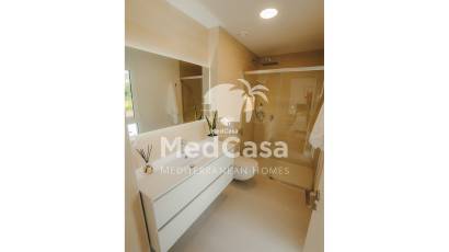 Obra nueva - Villa -
Finestrat