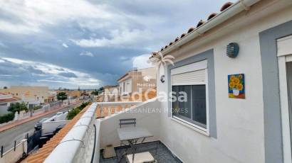Resale - Townhouse -
Orihuela Costa - La Florida