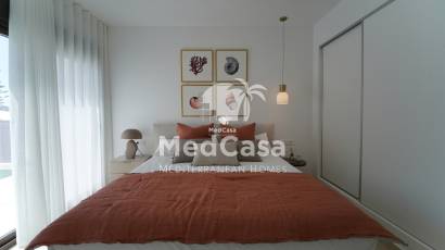 Obra nueva - Villa -
Golf La Finca