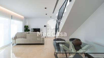 Obra nueva - Adosado -
Elche