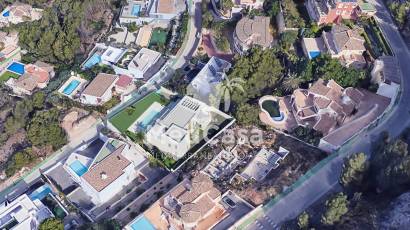 Obra nueva - Villa -
Altea