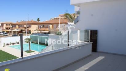Obra nueva - Apartamento planta baja -
Pilar de la Horadada