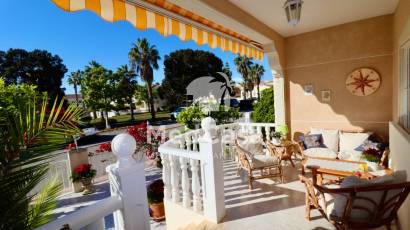 Resale - Townhouse -
Ciudad Quesada - Doña Pepa