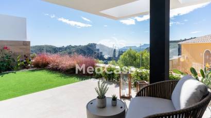 Obra nueva - Apartamento -
Benitachell