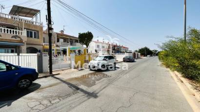 Segunda mano - Adosado -
Torrevieja - La Siesta - El Salado -  Torreta