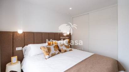 Obra nueva - Villa -
Alicante - Campoamor