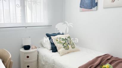 Segunda mano - Apartamento -
Orihuela Costa - Playa Flamenca