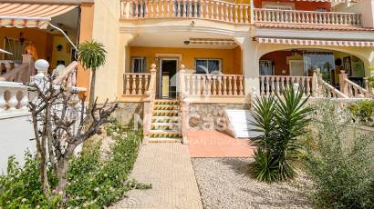 Resale - Townhouse -
Ciudad Quesada - Doña Pepa