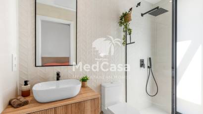 Obra nueva - Semi pareado -
Dolores