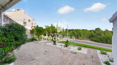 Segunda mano - Apartamento -
Orihuela Costa - Villamartín