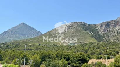 Obra nueva - Semi pareado -
Polop de La Marina