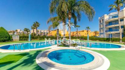 Wiederverkauf - Apartment -
Orihuela Costa - Campoamor