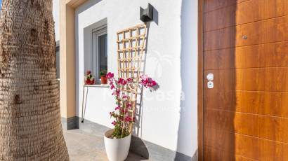 Segunda mano - Villa -
Balsicas