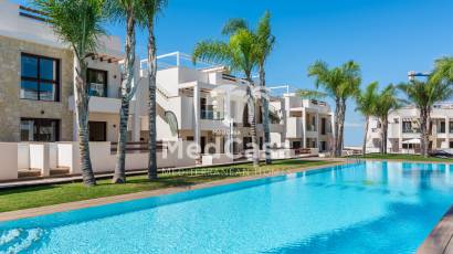 Obra nueva - Apartamento planta baja -
Torrevieja