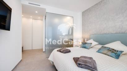 Wiederverkauf - Erdgeschosswohnung -
Golf Las Colinas