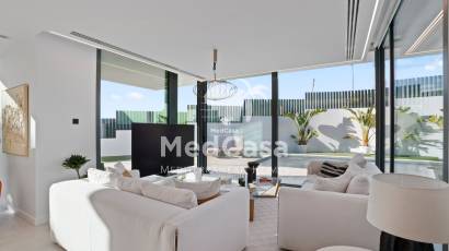 Neubau - Villa -
Benidorm