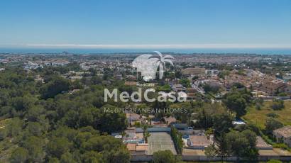 Wiederverkauf - Villa -
Orihuela Costa - Villamartín