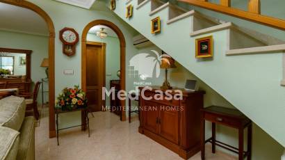 Resale - Villa -
Torrevieja - Los Balcones
