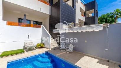 Wiederverkauf - Apartment -
Orihuela Costa - Los Altos