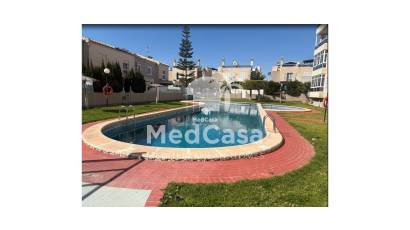 Wiederverkauf - Erdgeschosswohnung -
Torrevieja
