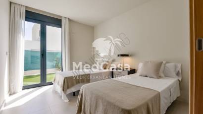 Obra nueva - Villa -
Finestrat