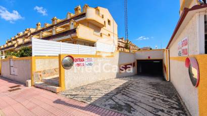 Wiederverkauf - Reihenhaus -
Orihuela Costa - La Florida