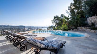 Resale - Villa -
Calpe - Maryvilla