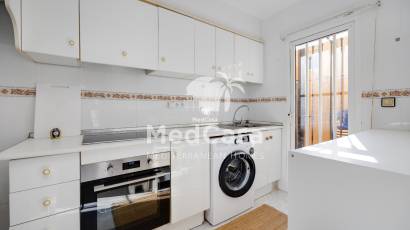 Wiederverkauf - Erdgeschosswohnung -
Torrevieja