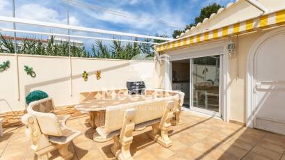 Resale - Villa -
Moraira - Pinar de l'Advocat