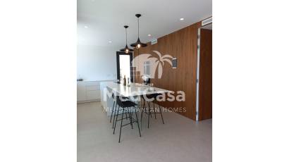 Obra nueva - Villa -
Altea