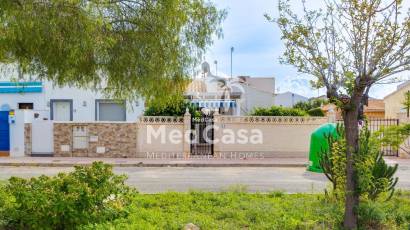 Segunda mano - Semi pareado -
Orihuela Costa - La Florida