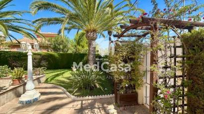 Segunda mano - Villa -
Orihuela Costa - Cabo Roig